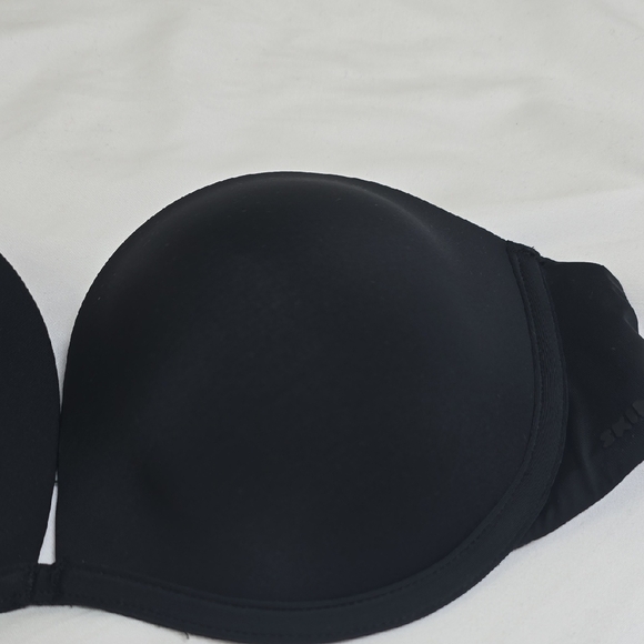 SKIMS Multiway Black Underwire  Bra Size 32D - Picture 4 of 9